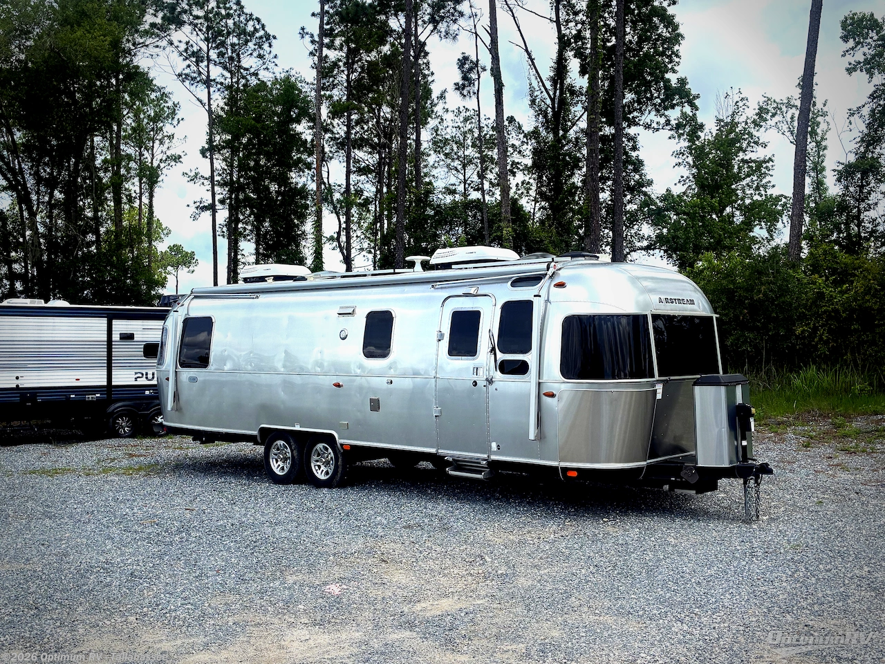 Used 2021 Airstream Classic 30RB available in Tallahassee, Florida