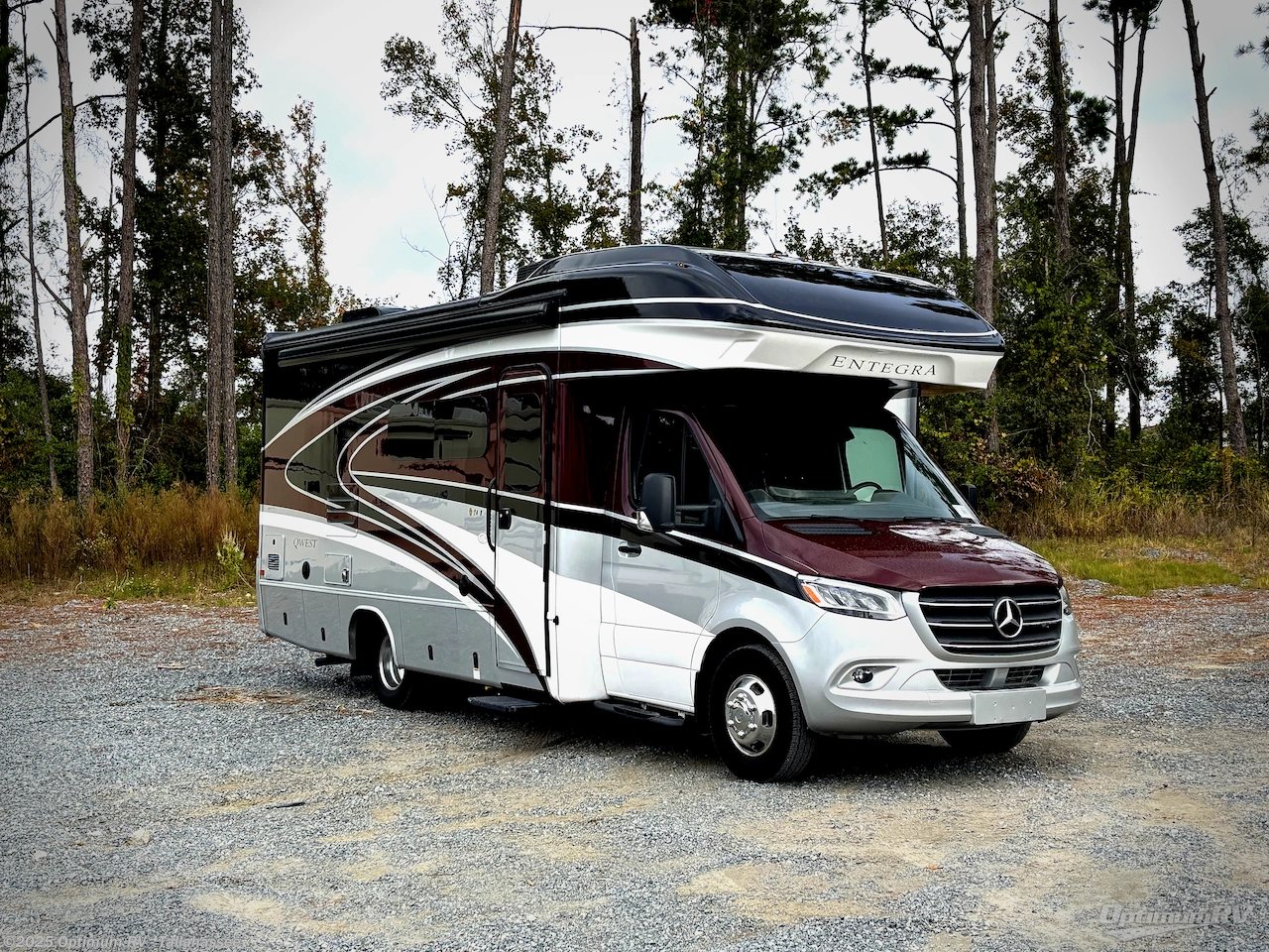 Used 2023 Entegra Coach Qwest 24R available in Tallahassee, Florida