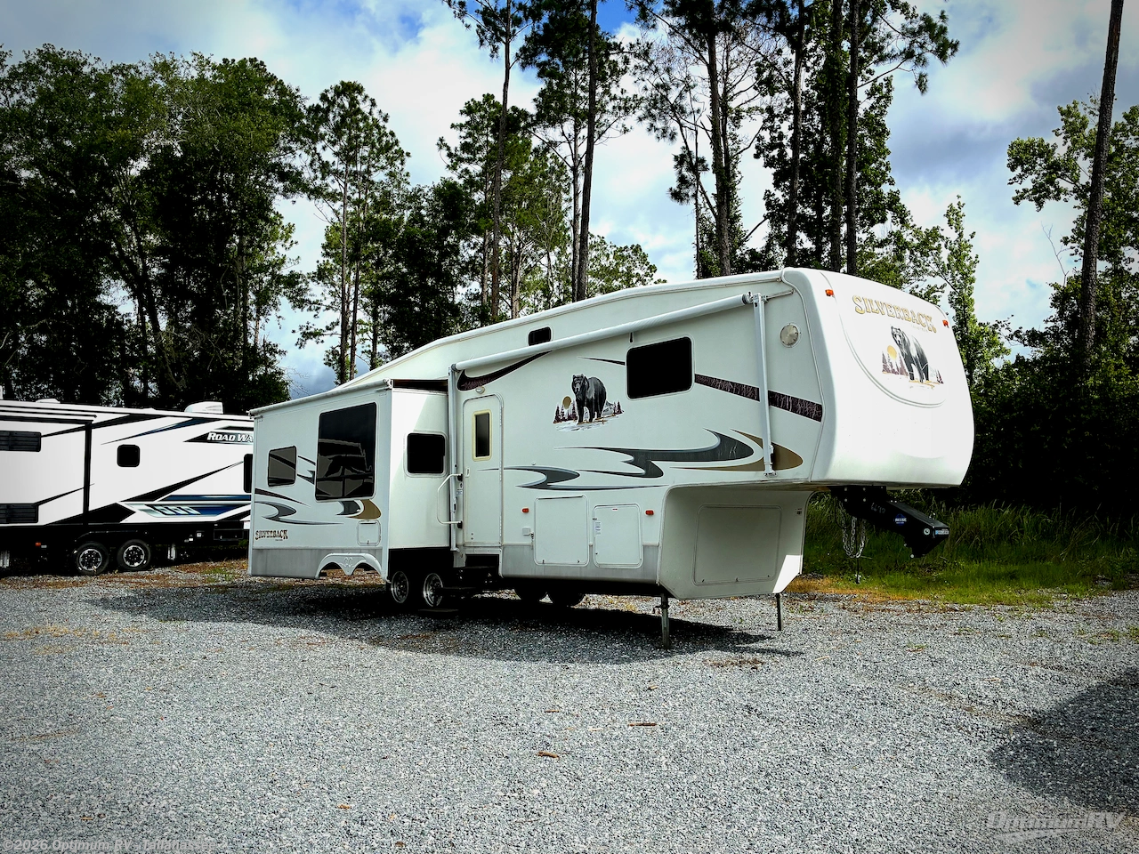 Used 2007 Forest River Cedar Creek Silverback 33 LCDTS available in Tallahassee, Florida