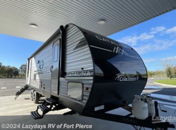 New 2024 Coachmen Catalina Summit Series 8 271DBS available in Fort Pierce, Florida