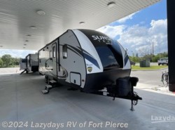 Used 2018 CrossRoads Sunset Trail Super Lite SS262BH available in Fort Pierce, Florida