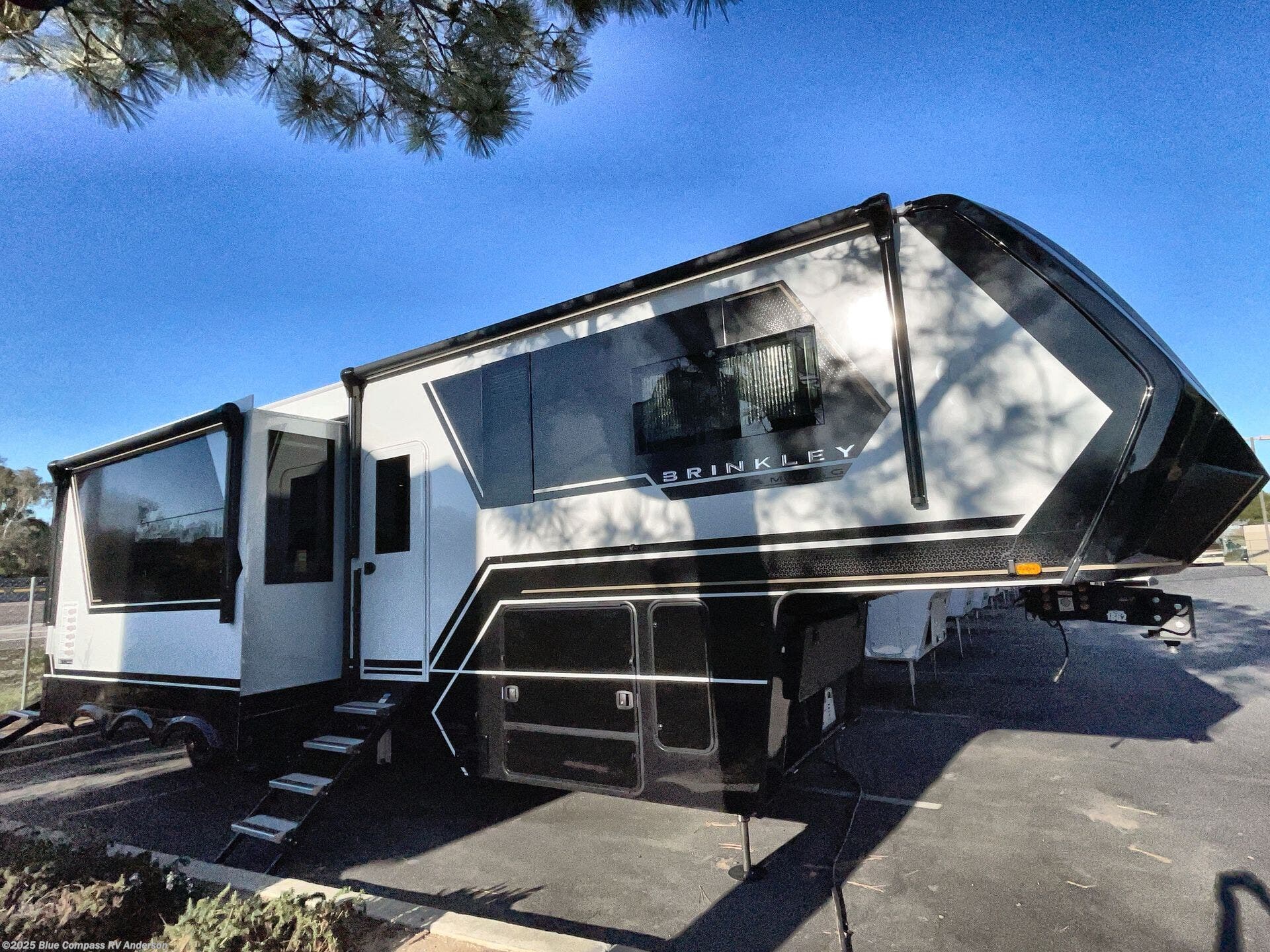 New 2025 Brinkley RV Model G 3250 available in Anderson, California