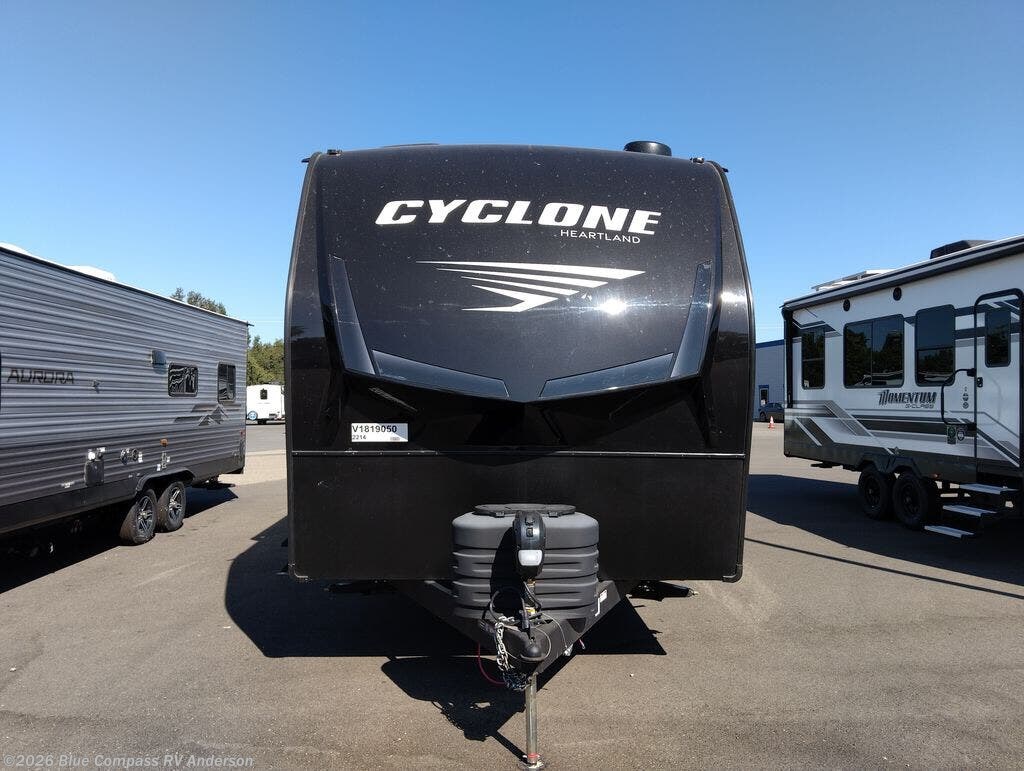 New 2027 Heartland Cyclone 2214 available in Anderson, California