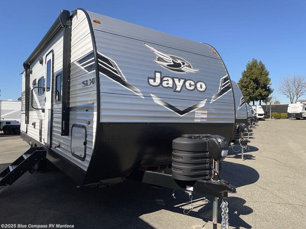 New 2025 Jayco Jay Flight SLX 235MBHW available in Manteca, California