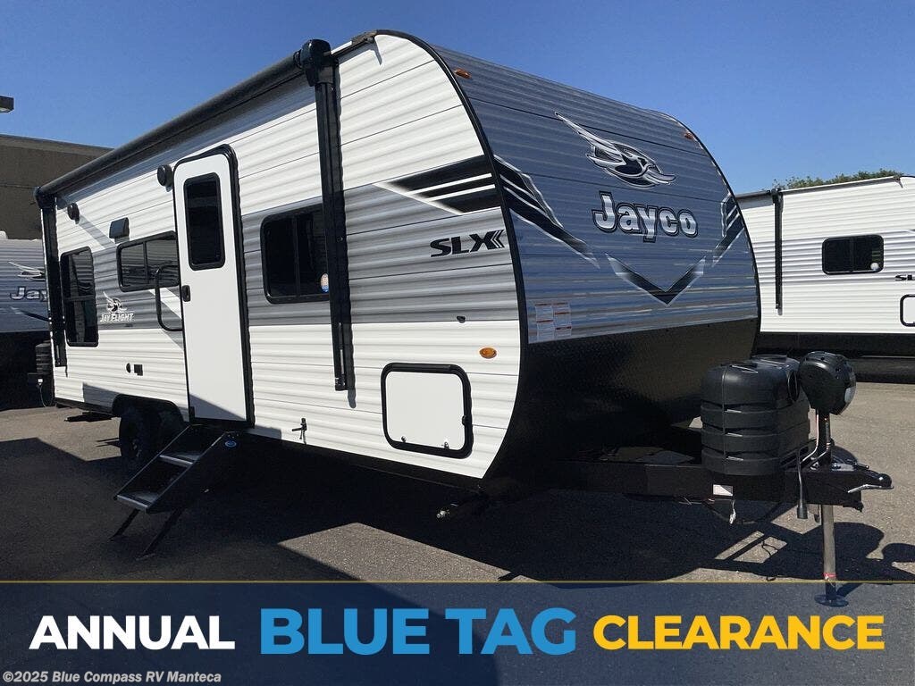 New 2026 Jayco Jay Flight SLX 210QBW available in Manteca, California