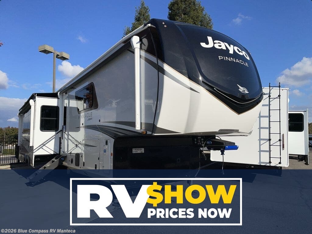 New 2026 Jayco Pinnacle 38FBRK available in Manteca, California