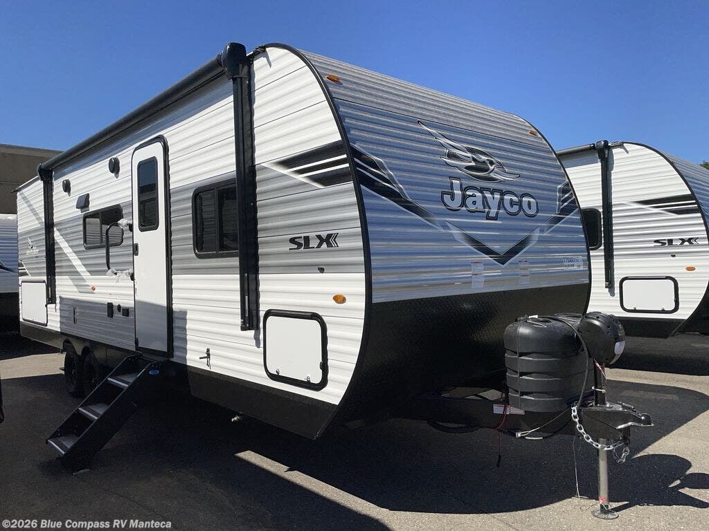 New 2026 Jayco Jay Flight SLX 261BHSW available in Manteca, California