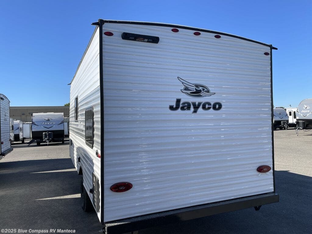 New 2026 Jayco Jay Flight SLX 170BHW available in Manteca, California