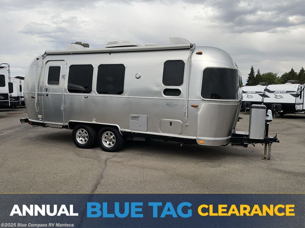 Used 2017 Airstream Flying Cloud 23FB available in Manteca, California