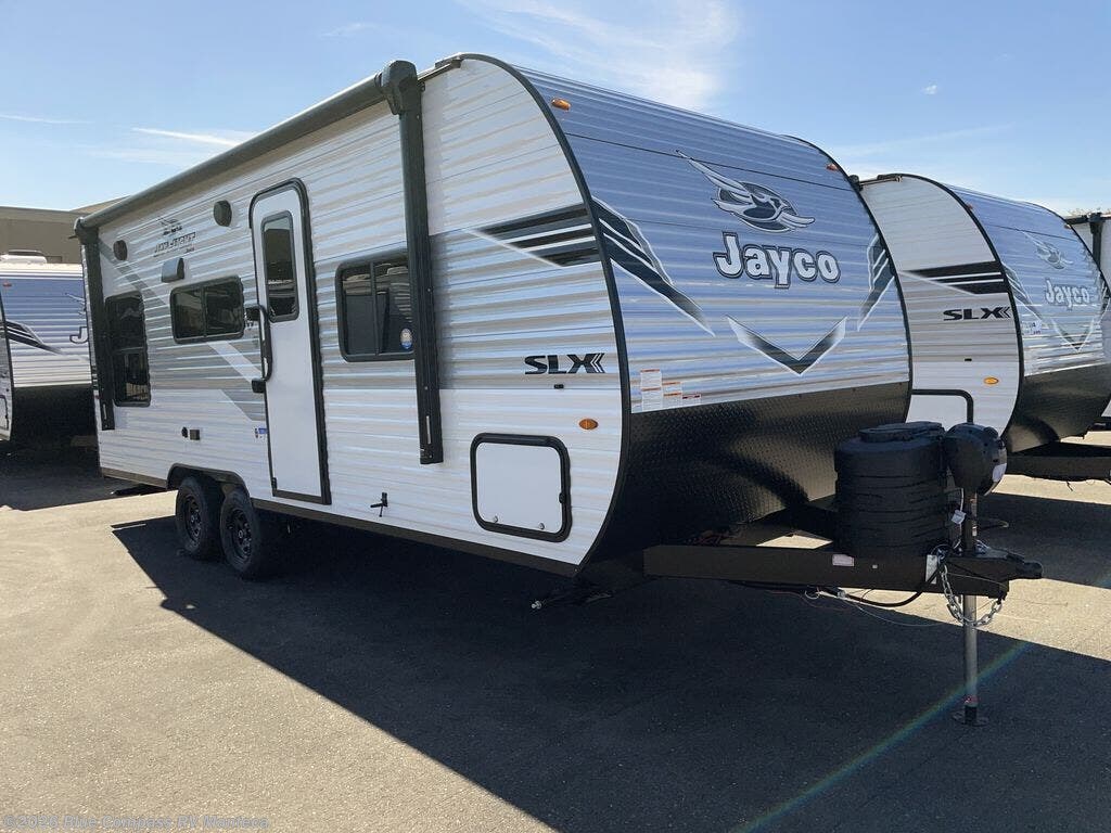 New 2026 Jayco Jay Flight SLX 210QBW available in Manteca, California
