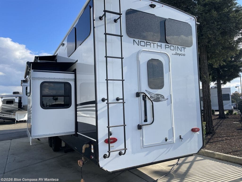 New 2026 Jayco North Point 390CKDS available in Manteca, California