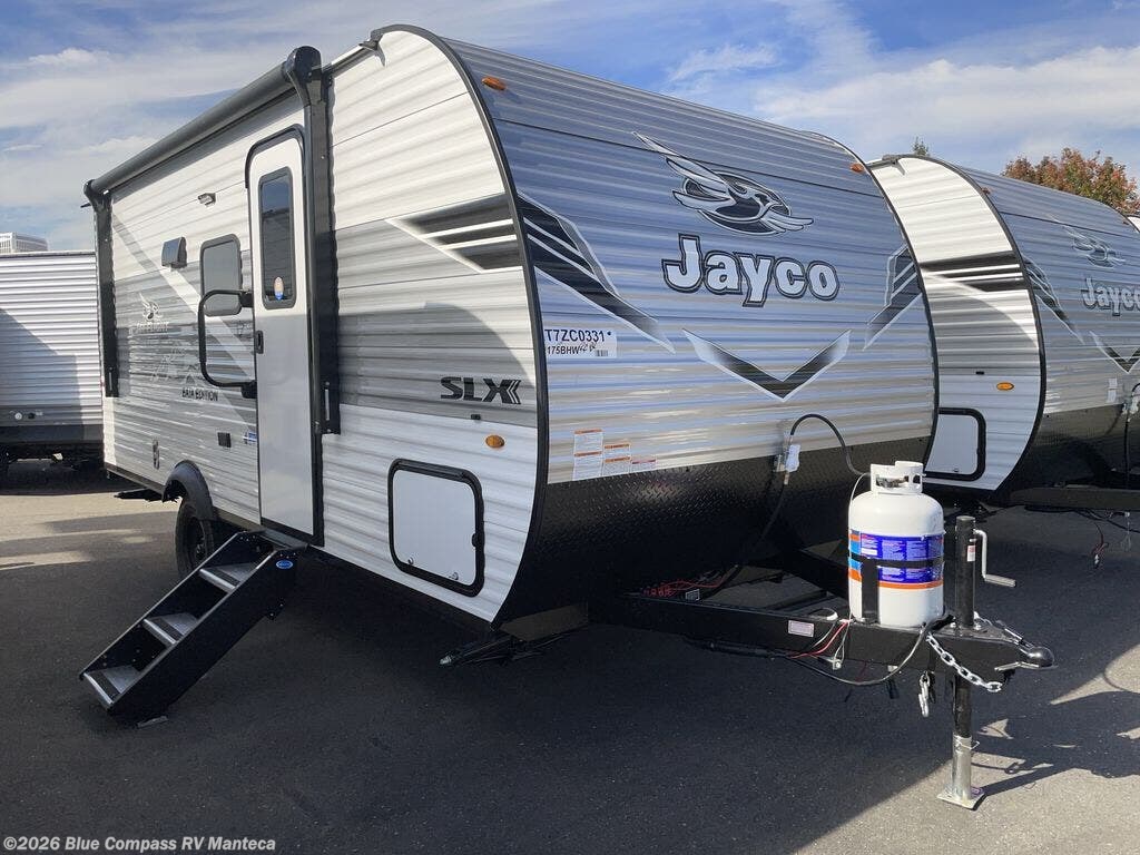 New 2026 Jayco Jay Flight SLX 175BHW available in Manteca, California