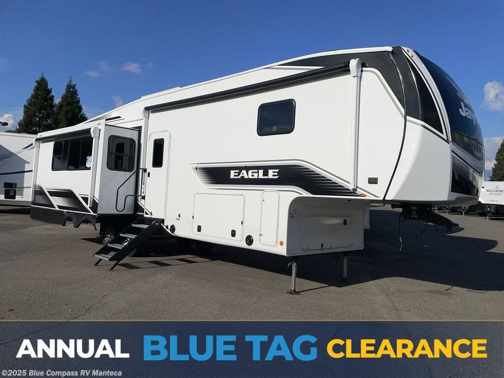 New 2026 Jayco Eagle 365UKTS available in Manteca, California