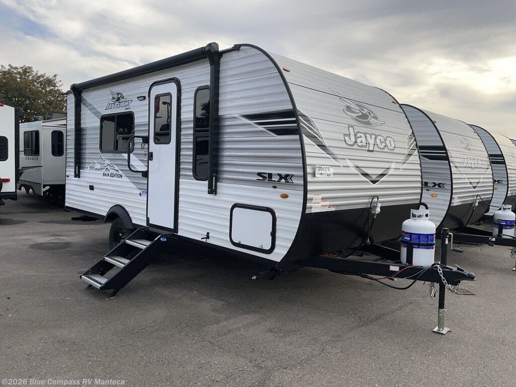 New 2026 Jayco Jay Flight SLX 170FQW available in Manteca, California