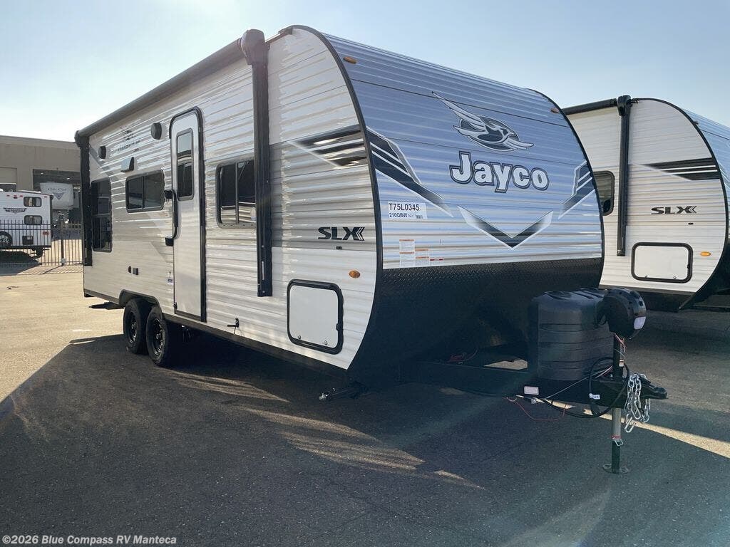 New 2026 Jayco Jay Flight SLX 210QBW available in Manteca, California