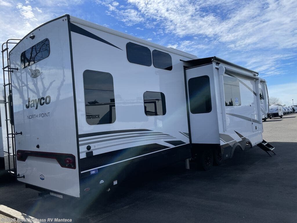 New 2026 Jayco North Point 395DSDB available in Manteca, California