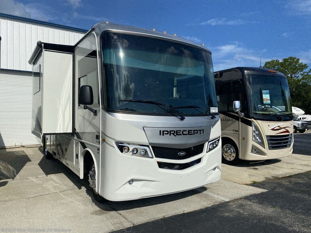 New 2026 Jayco Precept 31UL available in Manteca, California