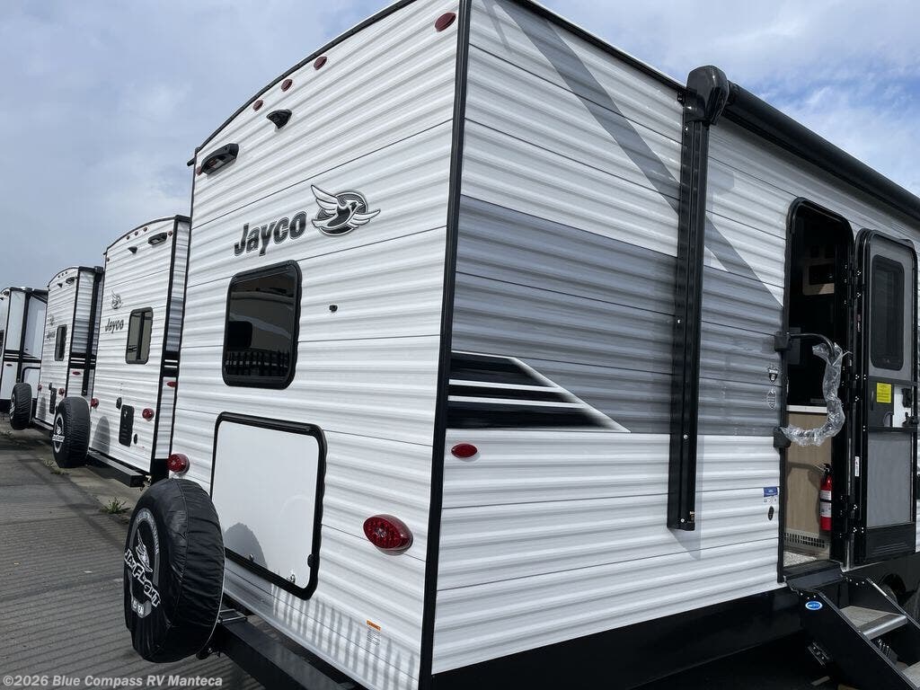 New 2026 Jayco Jay Flight SLX 287BHSW available in Manteca, California