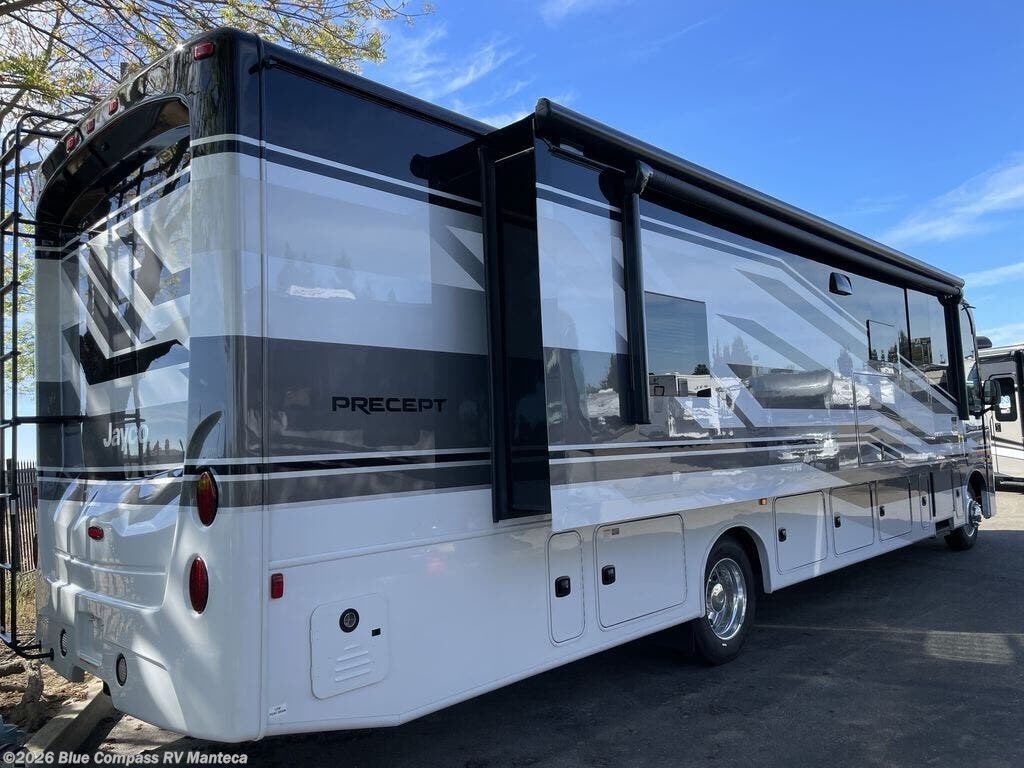 New 2026 Jayco Precept 36C available in Manteca, California