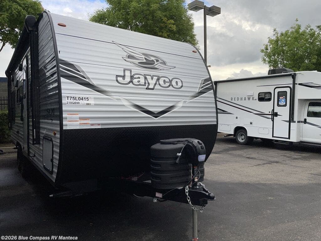 New 2026 Jayco Jay Flight SLX 210QBW available in Manteca, California
