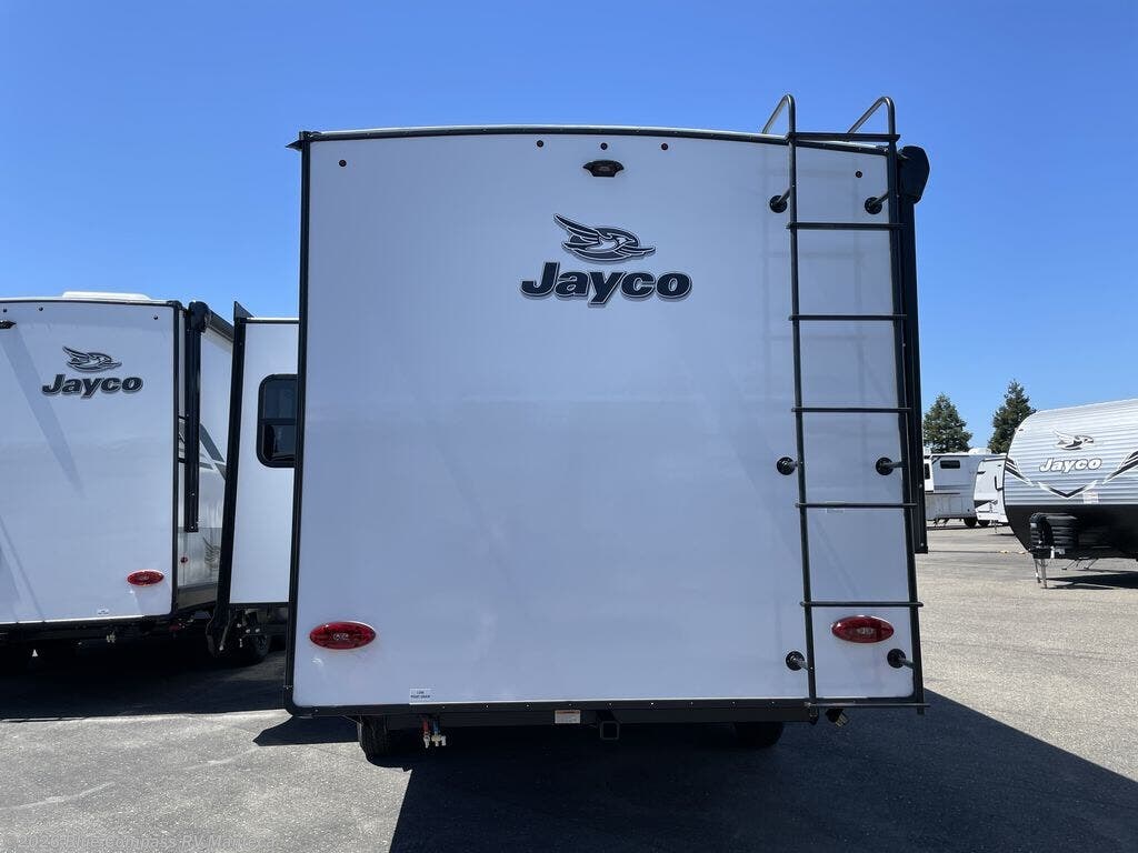 Used 2025 Jayco Jay Feather 19MRK available in Manteca, California