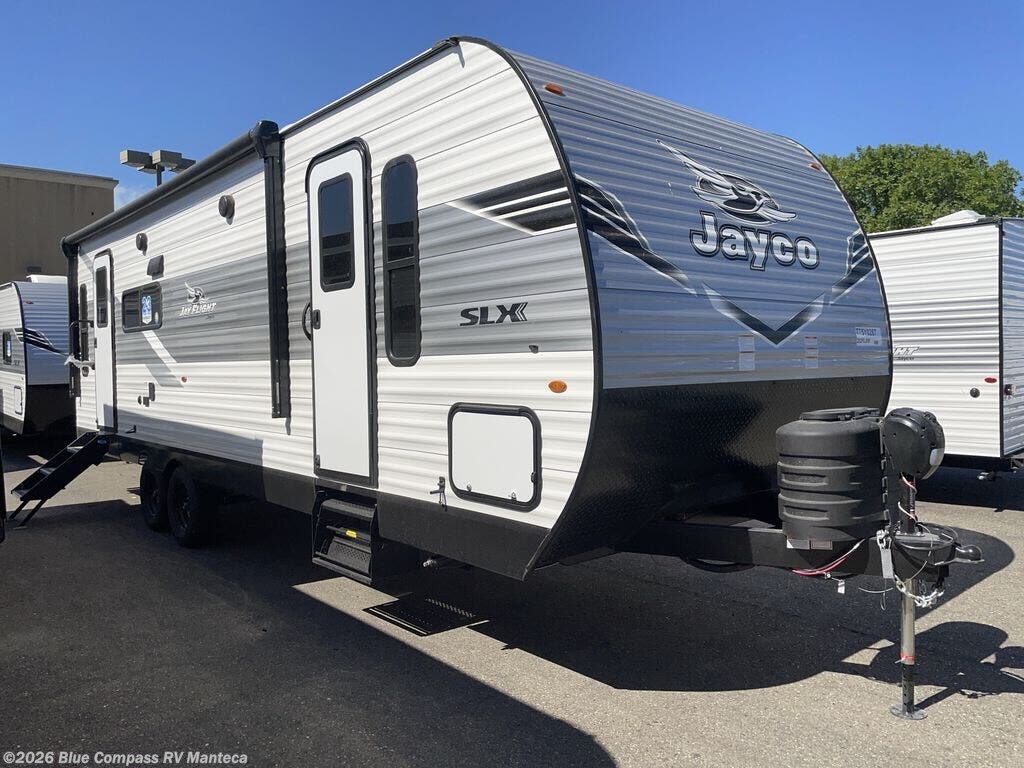 New 2026 Jayco Jay Flight SLX 262RLSW available in Manteca, California