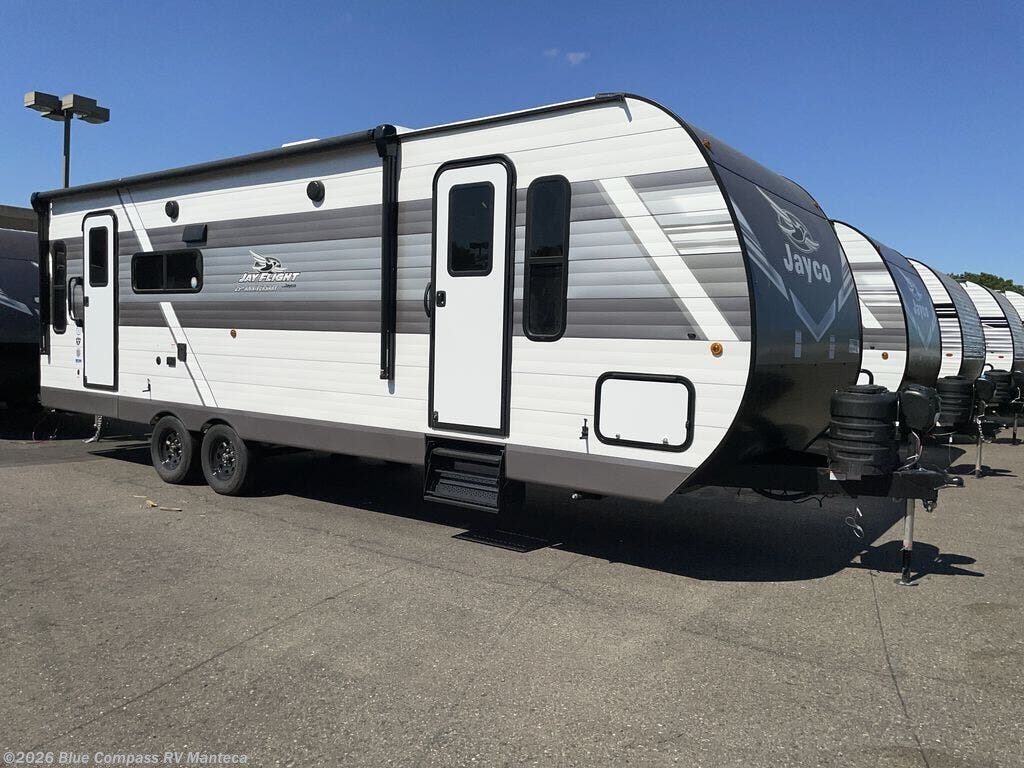 New 2027 Jayco Jay Flight 262RLSW available in Manteca, California