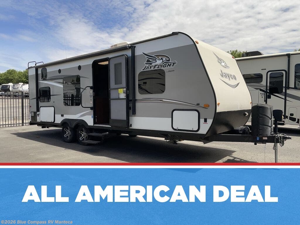 Used 2017 Jayco Jay Flight 26BH available in Manteca, California