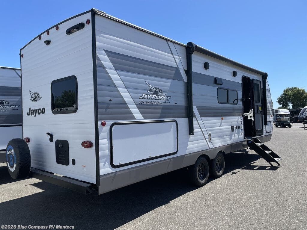 New 2027 Jayco Jay Flight 261BHSW available in Manteca, California