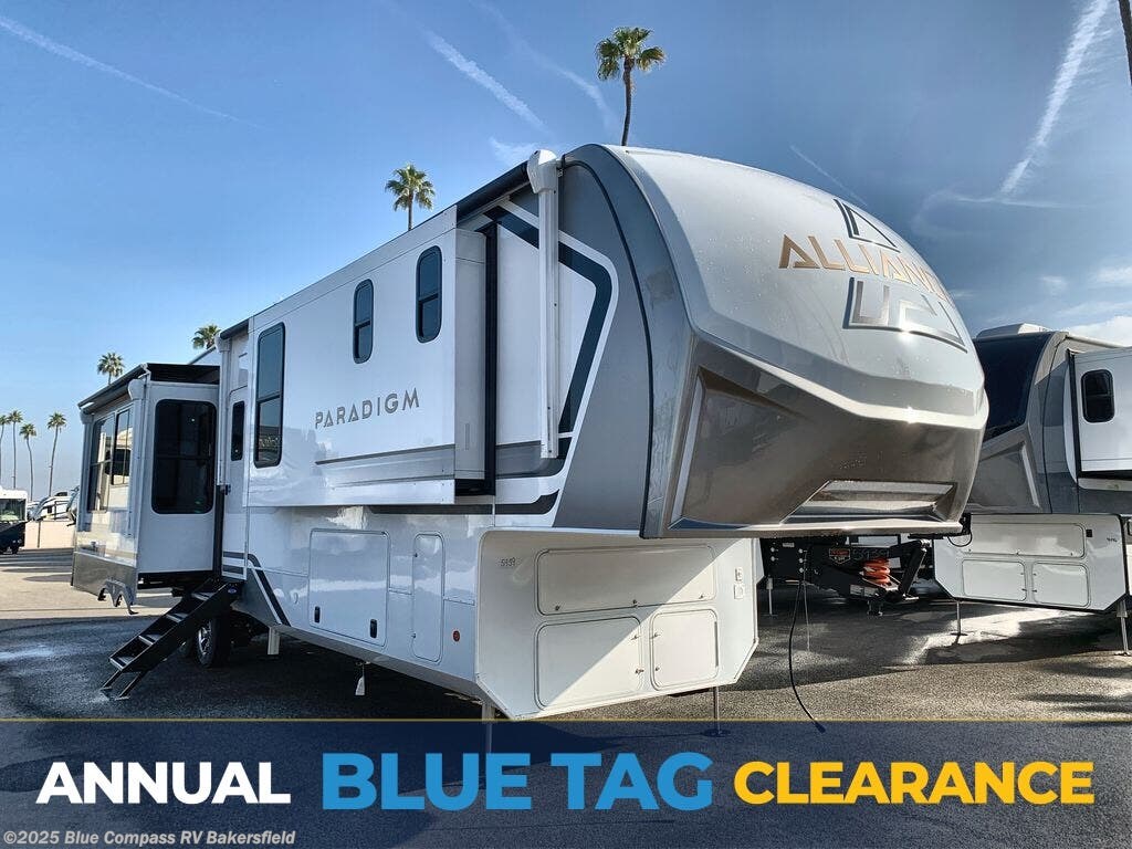 New 2025 Alliance RV Paradigm 382RK available in Bakersfield, California