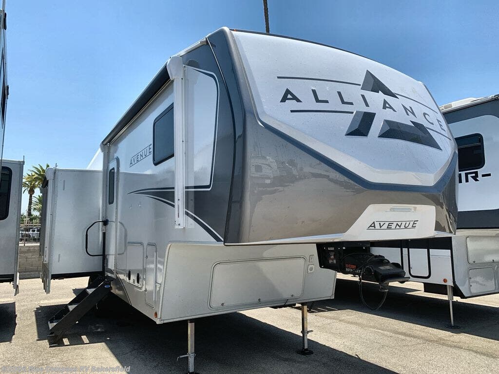 New 2026 Alliance RV Avenue All-Access 30BH available in Bakersfield, California