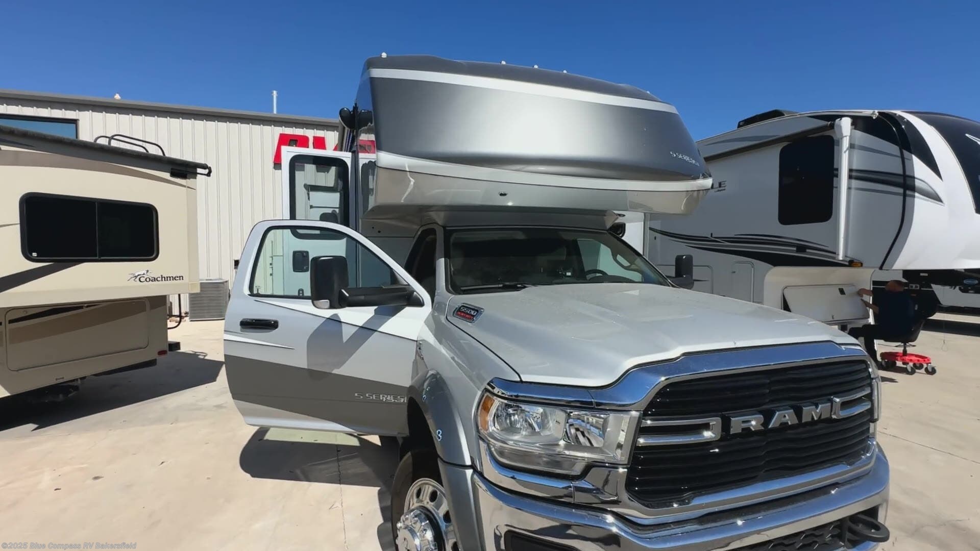 Used 2021 Dynamax Corp  Isata 5 36DS available in Bakersfield, California