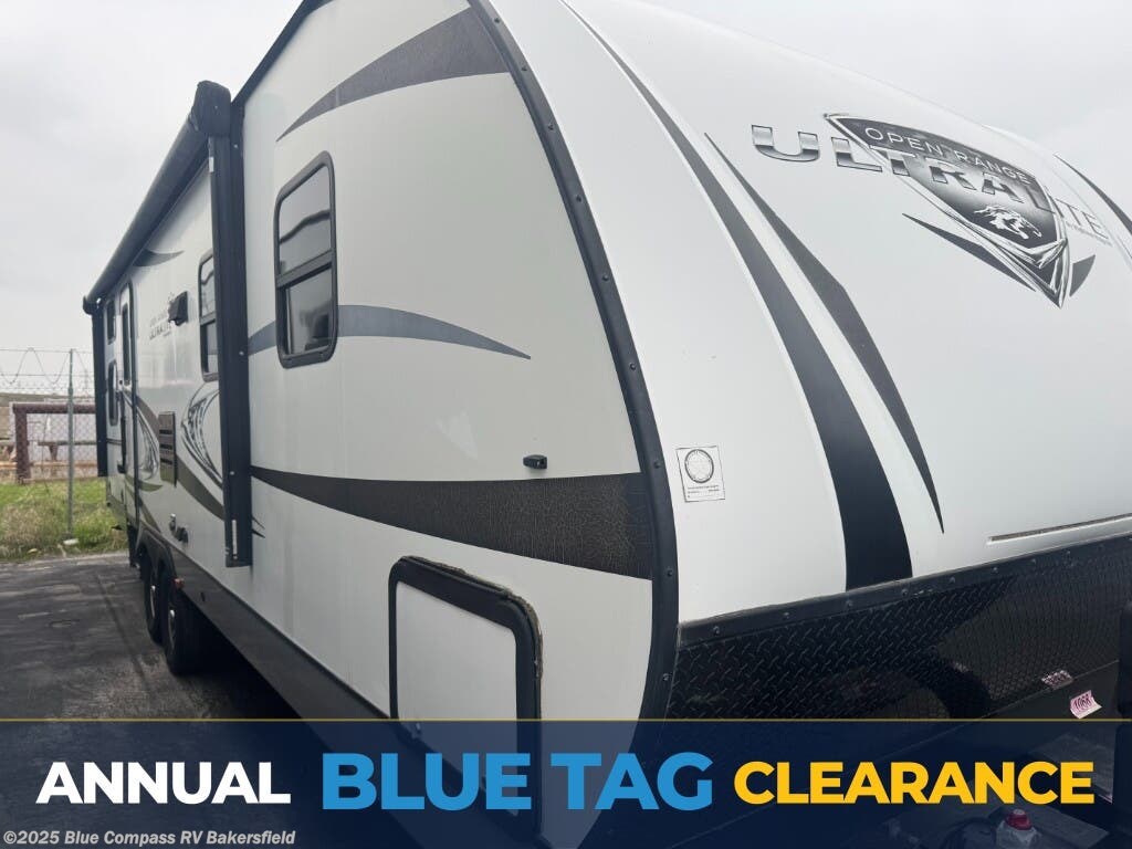 Used 2017 Highland Ridge Open Range Ultra Lite UT2802BH available in Bakersfield, California