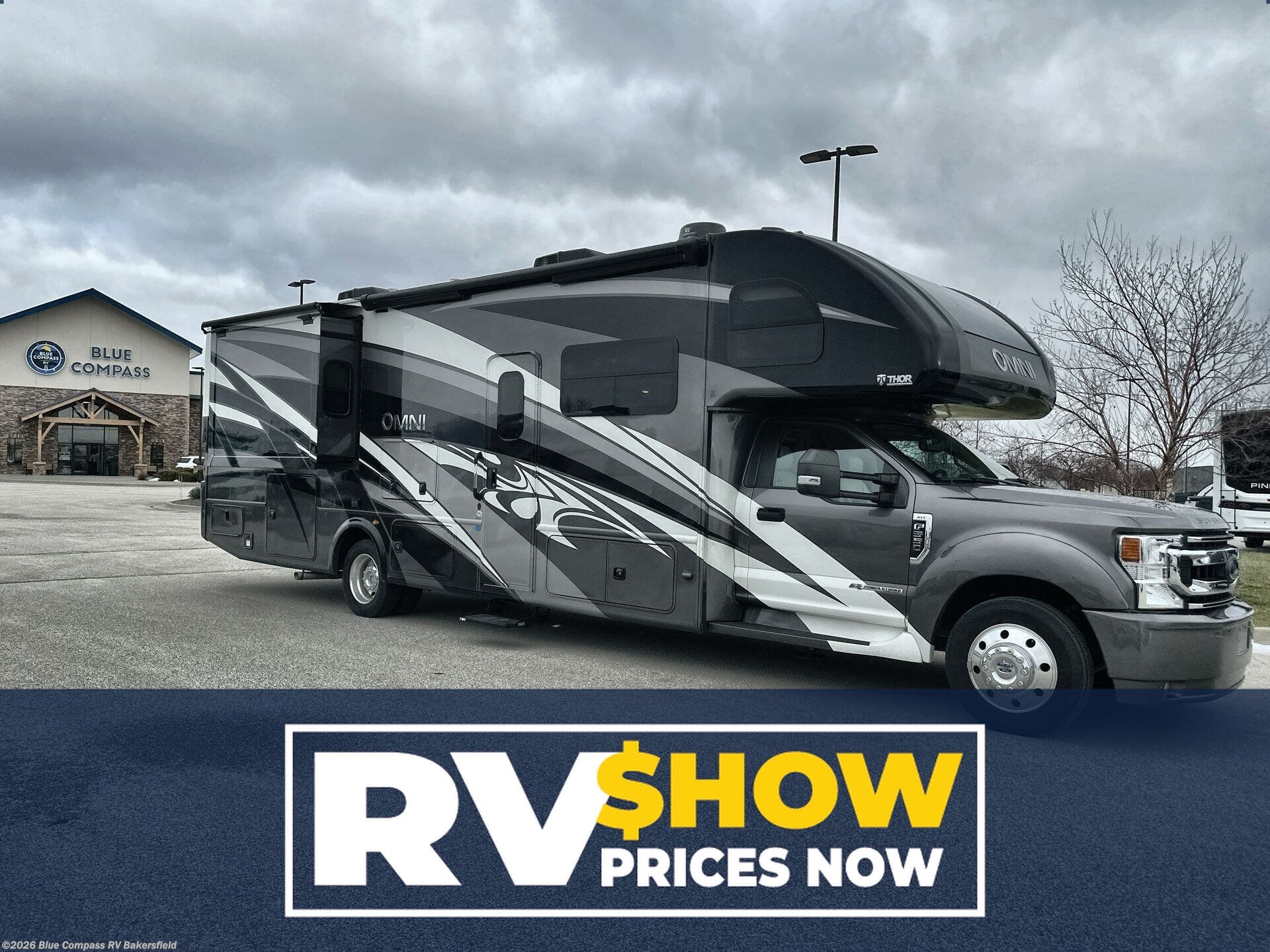 Used 2021 Thor Motor Coach Omni BH35 available in Bakersfield, California
