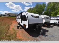 New 2024 Forest River Wildwood X-Lite 273QBXL available in Franklinville, North Carolina