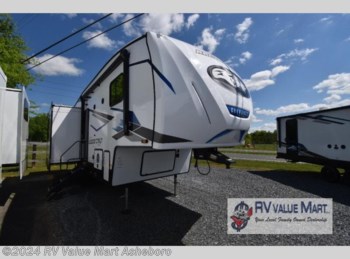 New 2024 Forest River Cherokee Arctic Wolf 27SGS available in Franklinville, North Carolina