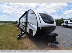 New 2024 Forest River Wildwood FSX 290RTKX available in Franklinville, North Carolina