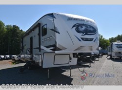 Used 2022 Forest River Cherokee Arctic Wolf 287BH available in Franklinville, North Carolina