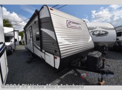 Used 2018 Coleman  Lantern Series 274BH available in Franklinville, North Carolina