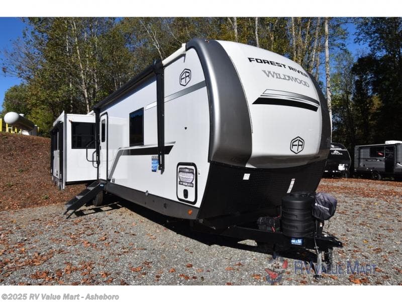 New 2026 Forest River Wildwood Heritage Glen 301FAM available in Franklinville, North Carolina