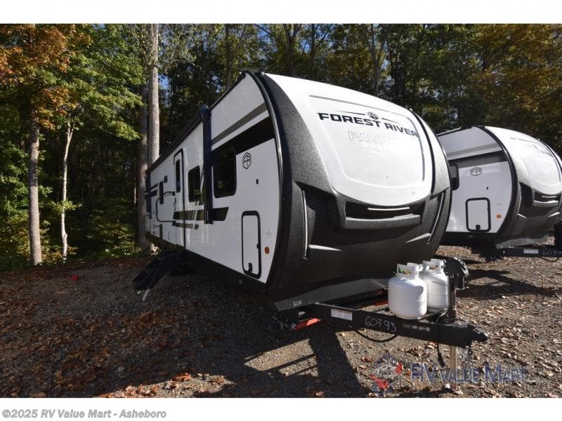 New 2026 Forest River Solaire 3200TSBH available in Franklinville, North Carolina
