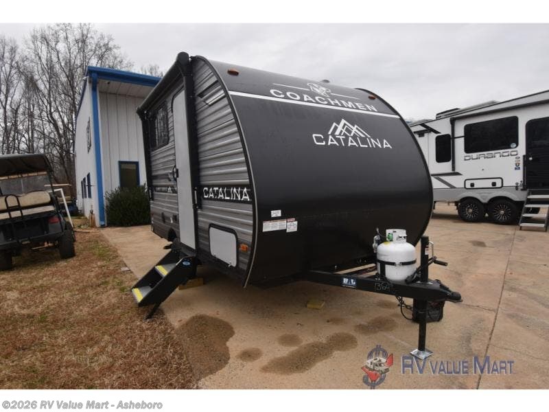 New 2026 Coachmen Catalina Summit Series 7 134BHX available in Franklinville, North Carolina