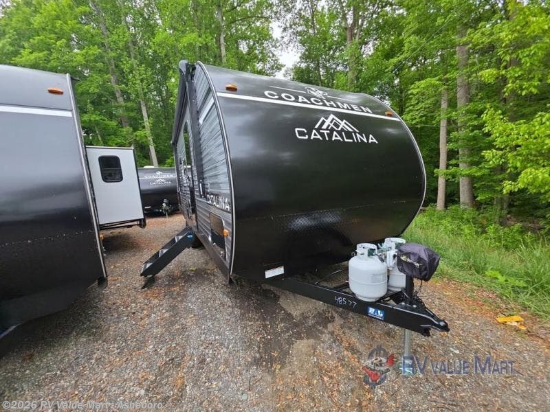 New 2026 Coachmen Catalina Summit Series 8 261BHS available in Franklinville, North Carolina