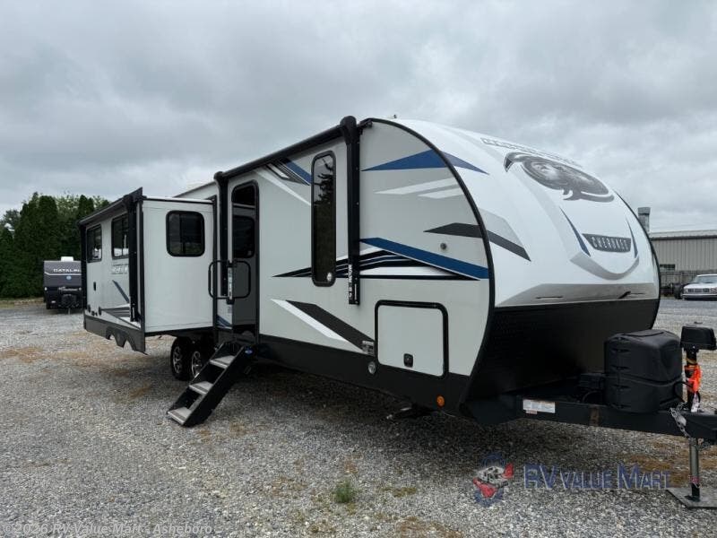 Used 2021 Forest River Cherokee Alpha Wolf 26RL-L available in Franklinville, North Carolina