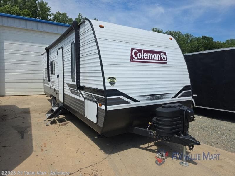 Used 2024 Coleman  Lantern LT Series 274BH available in Franklinville, North Carolina