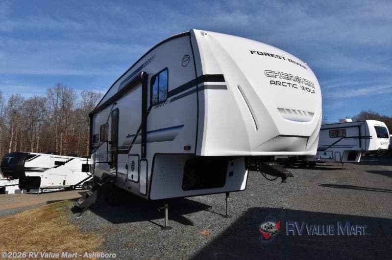 New 2025 Forest River Cherokee Arctic Wolf 23MLE available in Franklinville, North Carolina