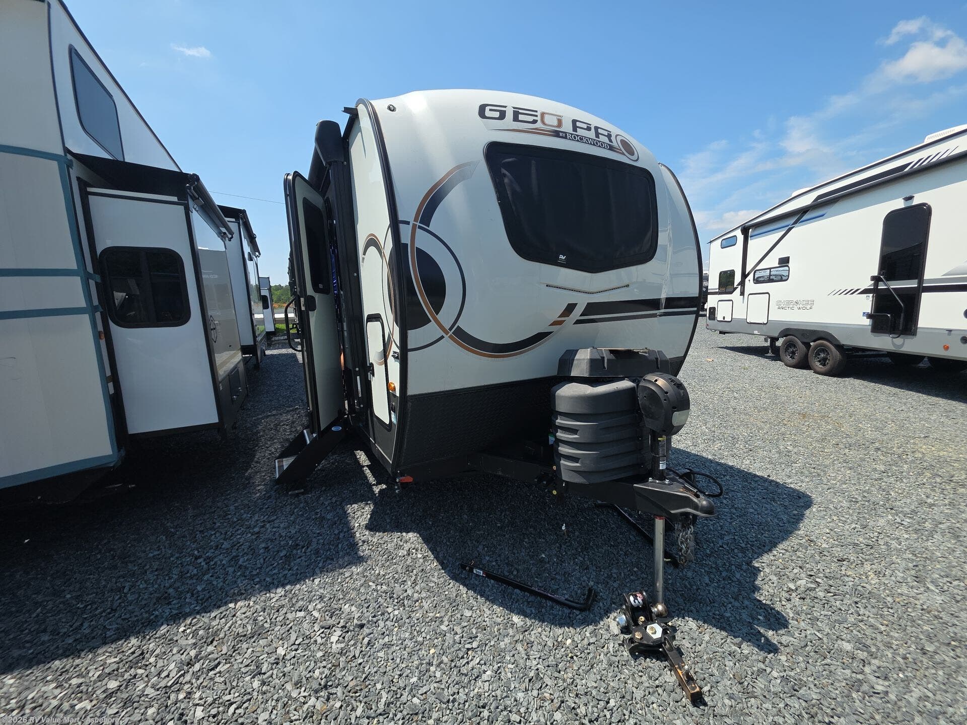 Used 2025 Forest River Rockwood Geo Pro 19FD available in Franklinville, North Carolina