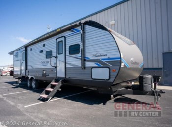 Used 2021 Coachmen Catalina Legacy 323BHDSCK available in West Chester, Pennsylvania