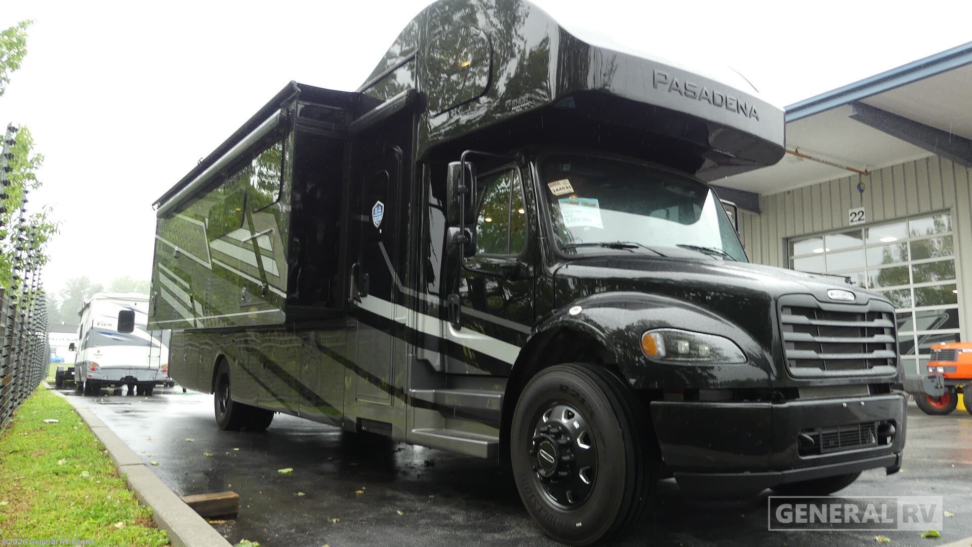 New 2027 Thor Motor Coach Pasadena 38DX available in West Chester, Pennsylvania