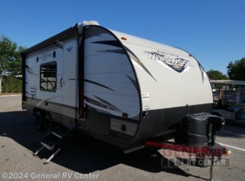 Used 2019 Forest River Wildwood X-Lite 201BHXL available in Fort Pierce, Florida